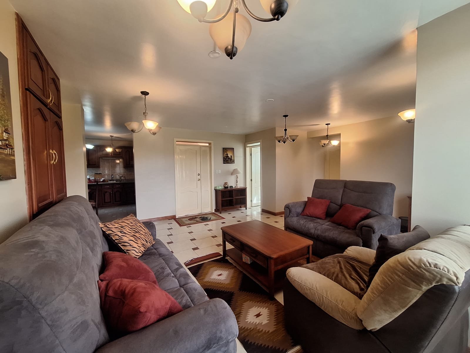 Departamento Amoblado Sector San Pedro del Cebollar - Imagen 2